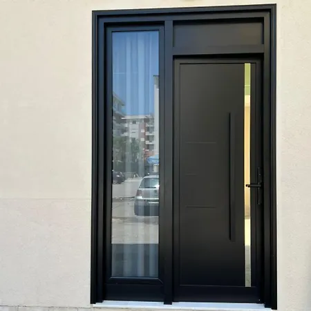 Cozy Corner Apartment