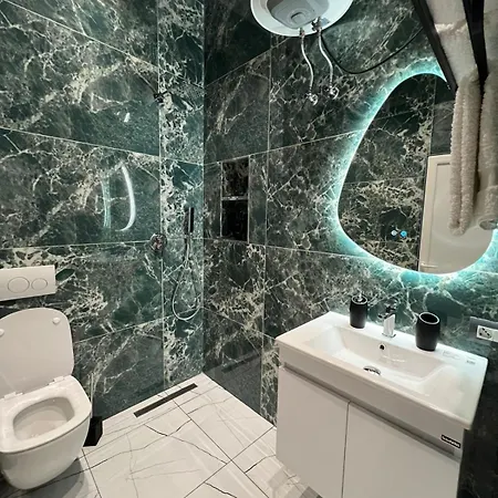 Cozy Corner * Golem (Tirana)